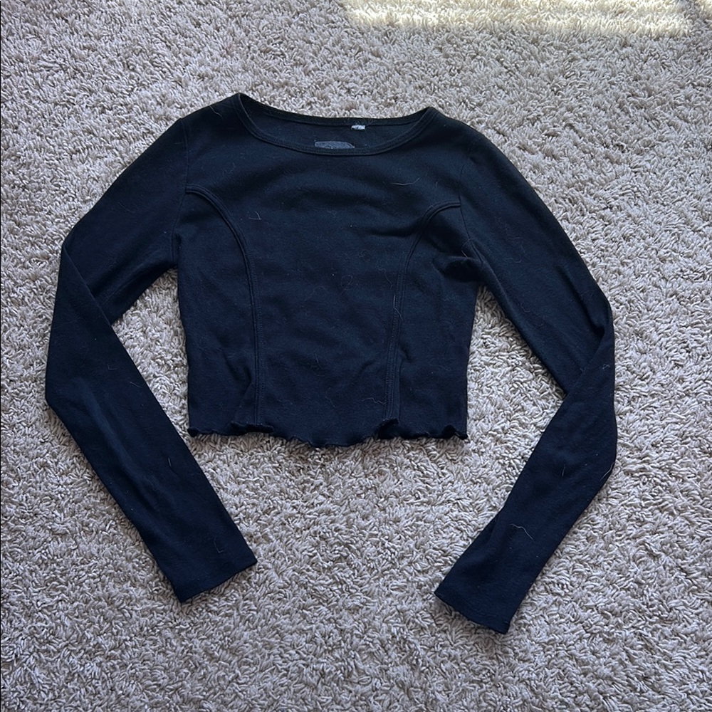 PacSun Black Long Sleeve Fitted Crop Top